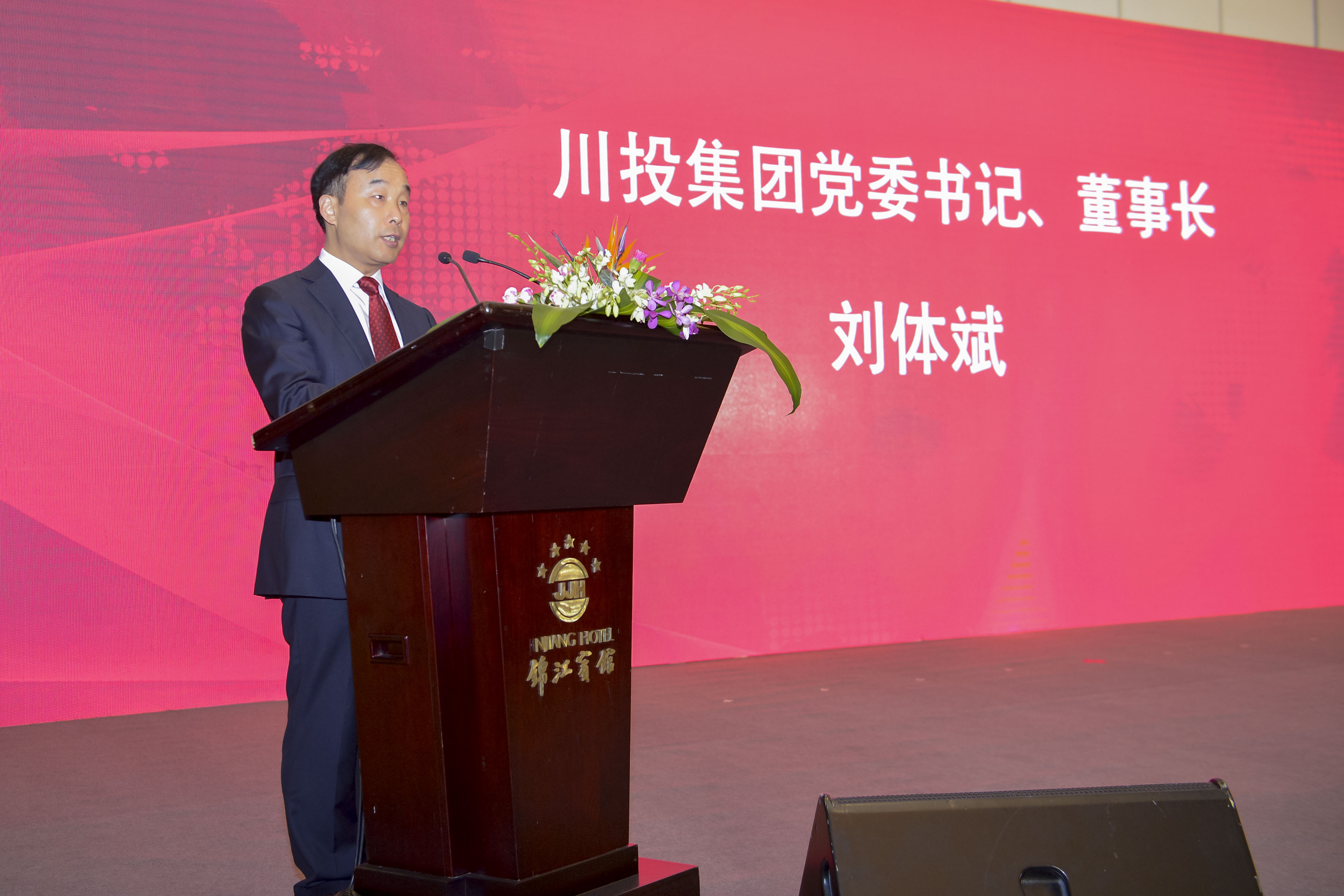 乐动游戏网·(中国)官方网站,宏明日望,株洲电子科技,湖南电容器,株洲电容器,电容器